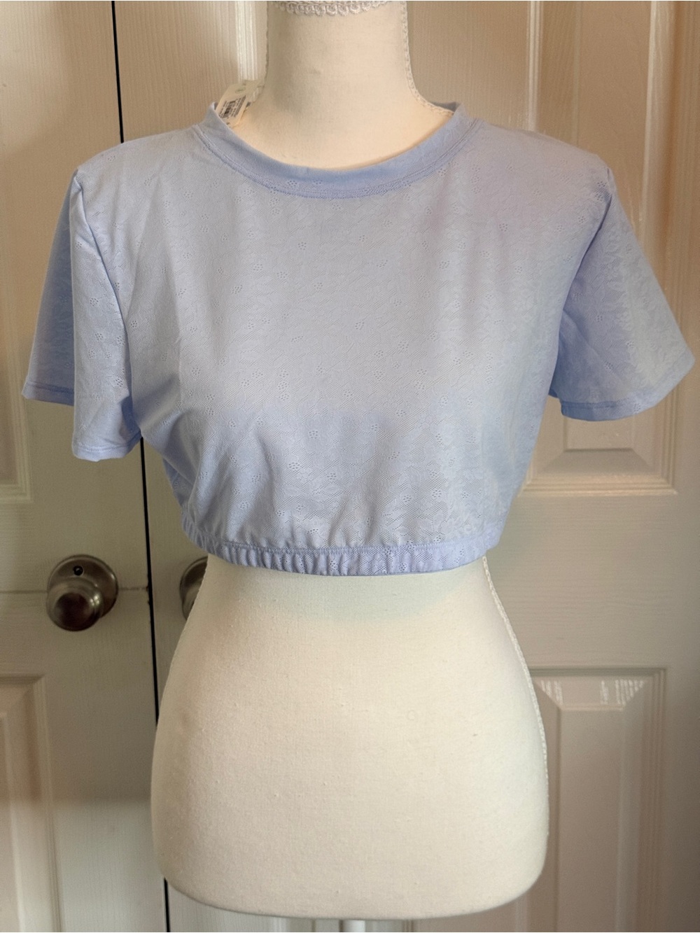 NWT  Smoothez by Aerie Light Blue Short Sleeve Cropped Tee Shirt Size XXL